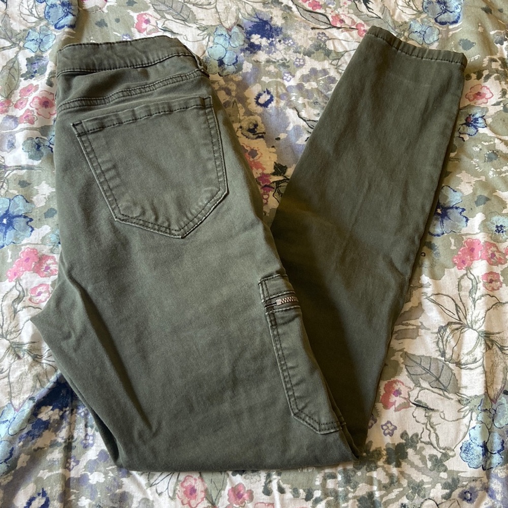 Mudd skinny utility pants